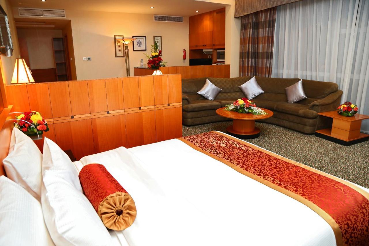 Gulf Court Hotel Manama Ngoại thất bức ảnh